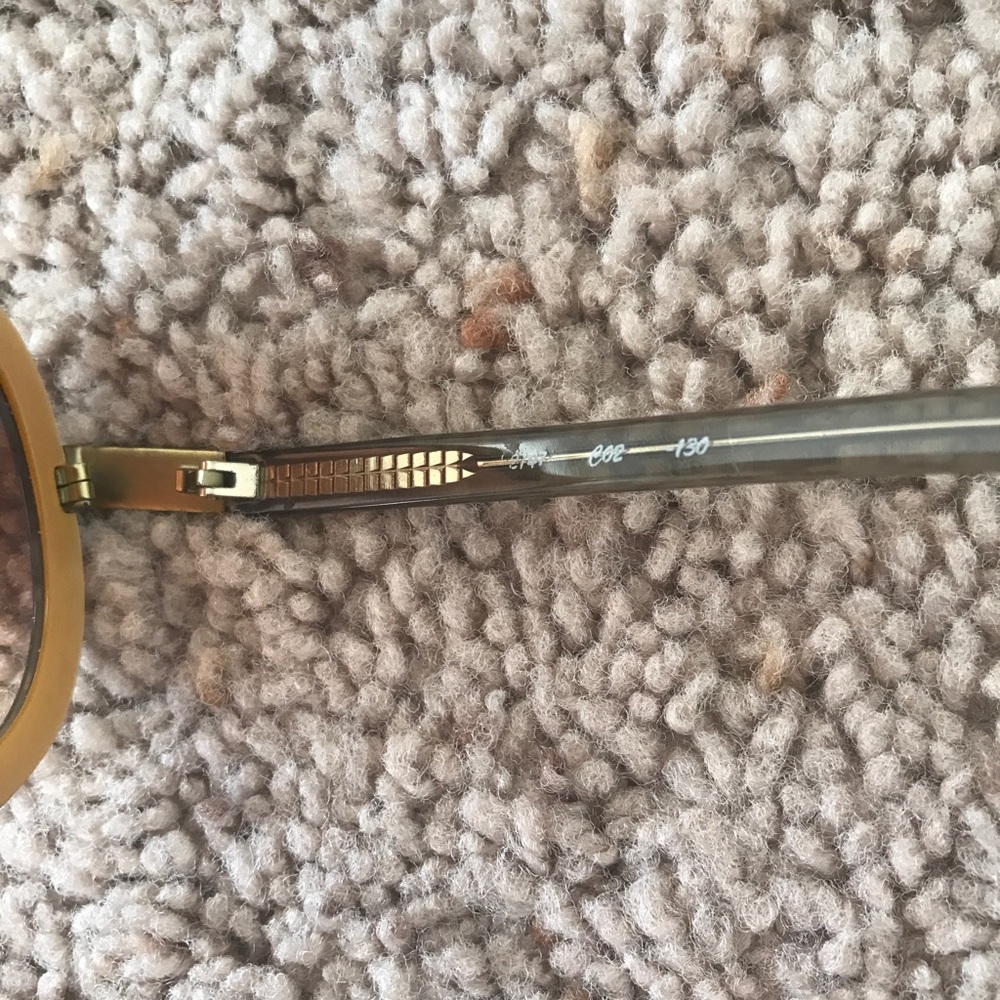 Chloe Sunglasses - Picture 4 of 6